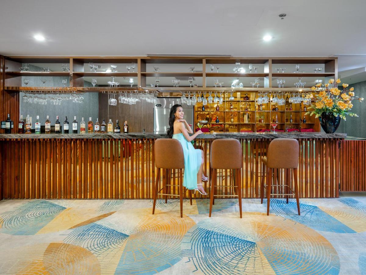 Vesna Hotel На Транг Екстериор снимка