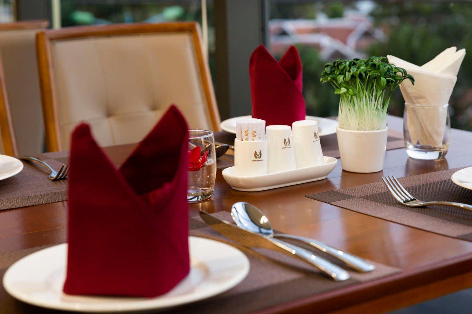 Vesna Hotel На Транг Екстериор снимка